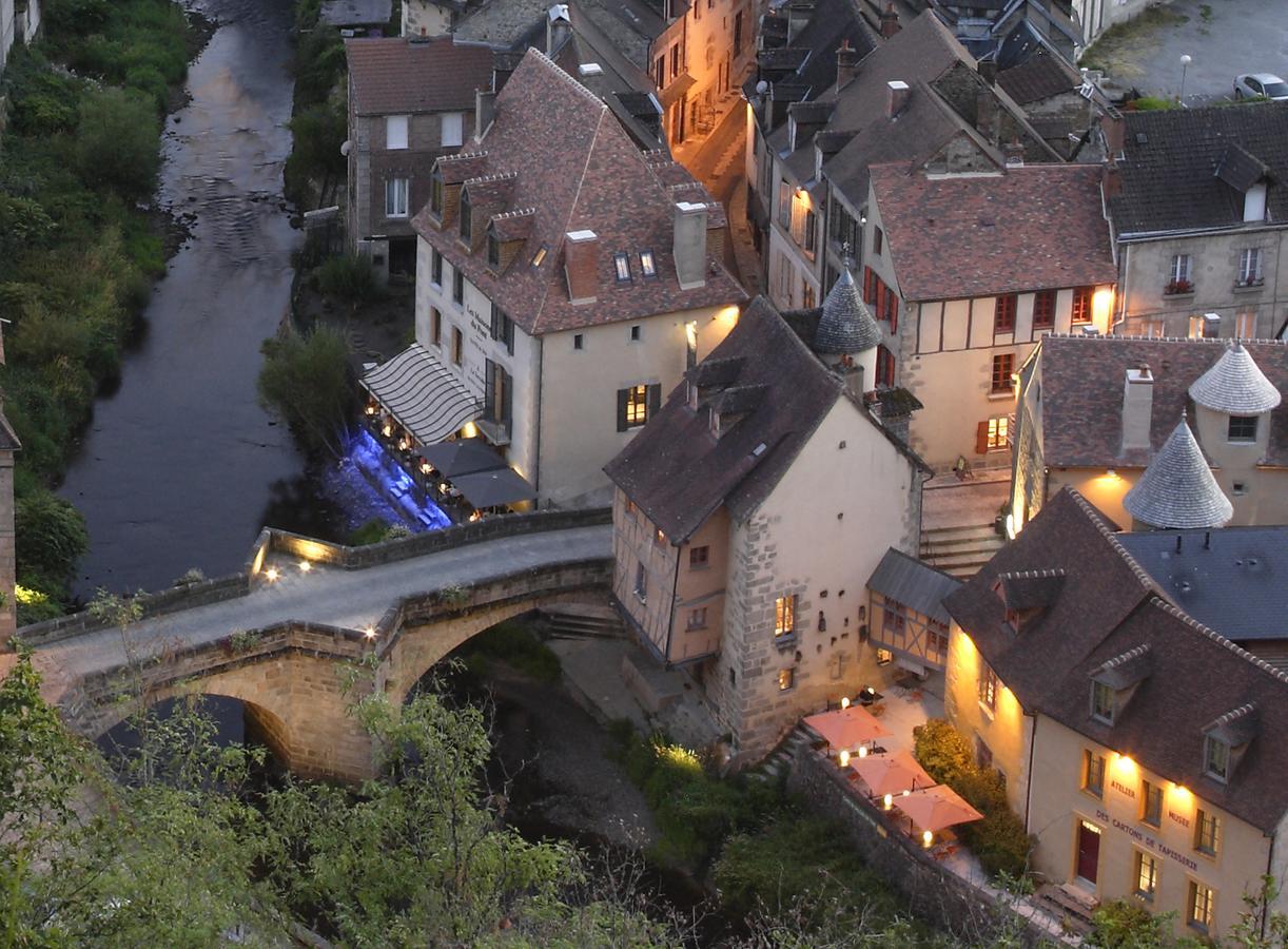 Les Maisons Du Pont - Charme & Caractere Aubusson  Exterior photo